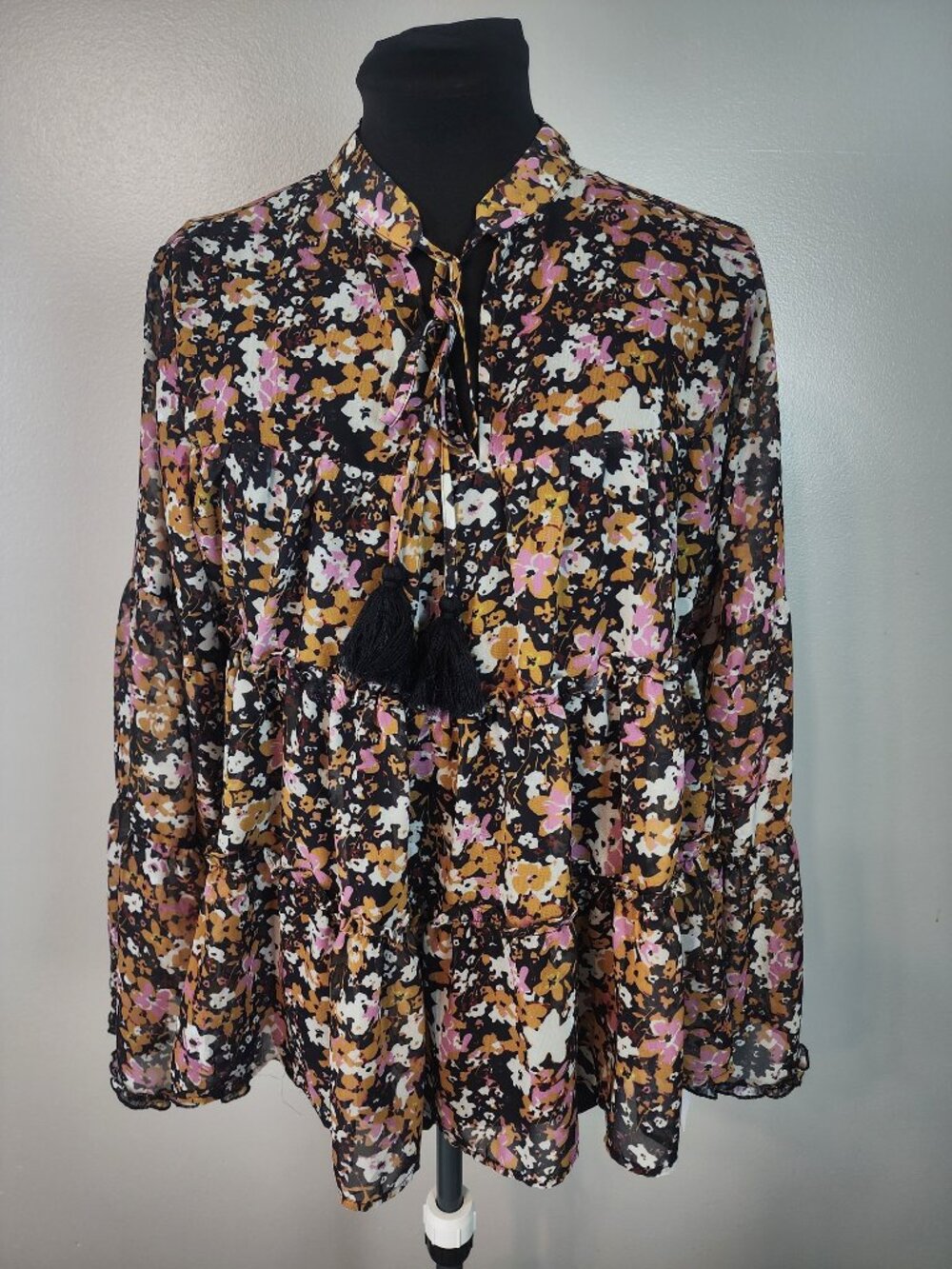 Grace + Karma Peasant Top Small Floral Tassel Ties Balloon Sleeves Boho Cottage